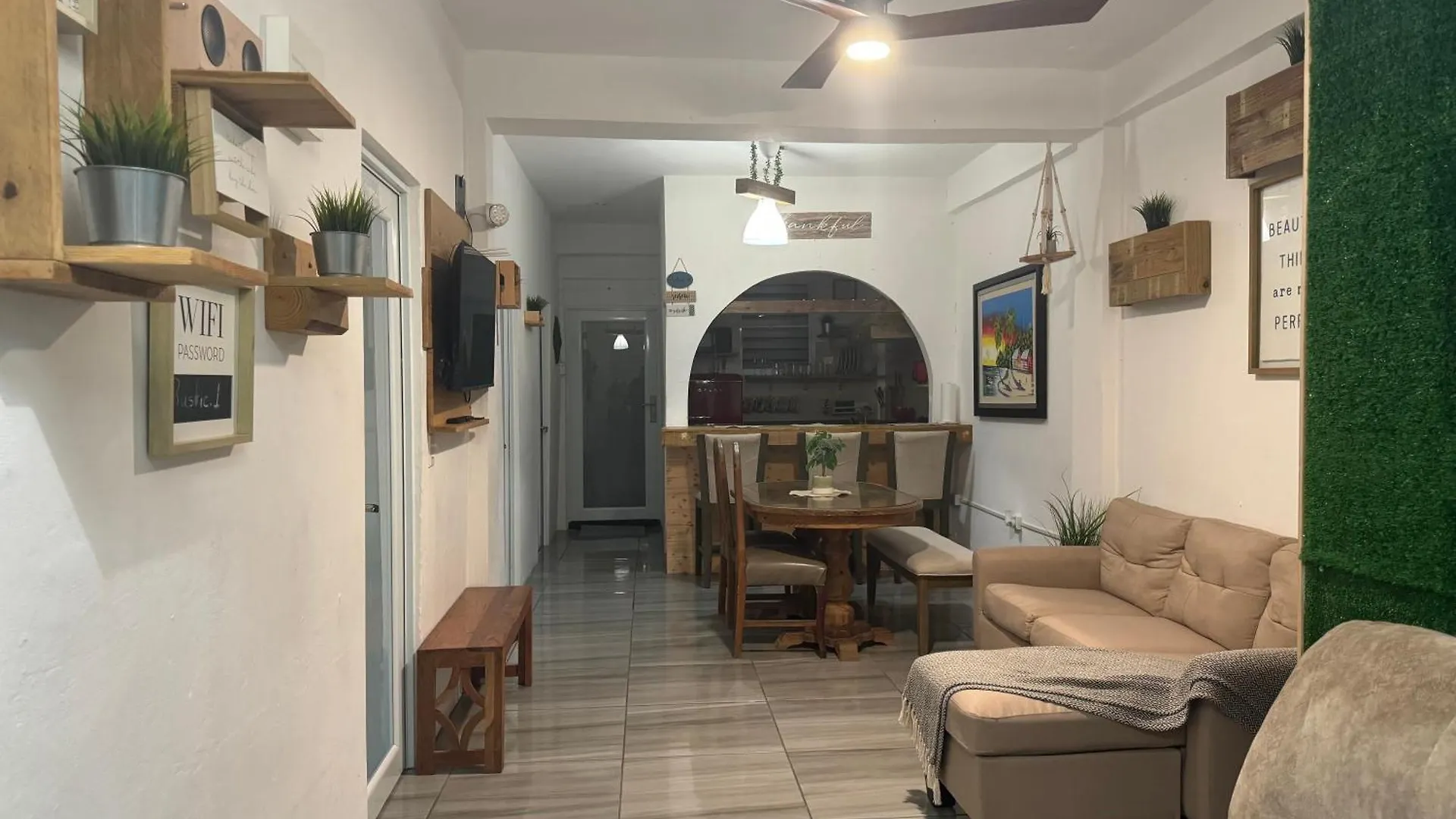 Vss Rustic In Arecibo - Stylish & Relaxing Escape Near Beaches 0*,  Porto Rico